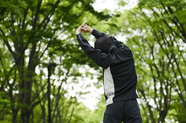 筋トレ後にストレッチは必要？逆効果？メリット〜部位別のメニューまで紹介！